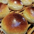 yokanoka's cooksnap of when they made バターロール生地で簡単丸パン☆HB.