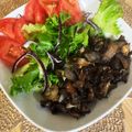 aibongo's cooksnap of when they made 免疫力！黒舞茸新玉葱のバター醤油炒め.