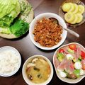 ユキチ♪'s cooksnap of when they made ひき肉そぼろ（肉味噌）のレタス包み.