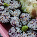 Ran6312's cooksnap of when they made 海苔巻かず◎お花型ご飯◎お弁当に♪.