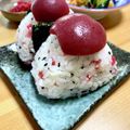 ぽろっとＱちゃん's cooksnap of when they made “カリカリ梅帽子ごま塩おむすび”.