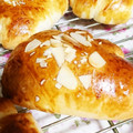 ゆめたんといっしょ's cooksnap of when they made ＊ふわとろ～クリームパン＊.