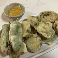 papikun's cooksnap of when they made 超簡単　ゴーヤ天ぷら･･･カレー塩で.