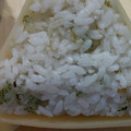 あゆたっくん's cooksnap of when they made 海の香り☆とろろ昆布と青のりのおにぎり.
