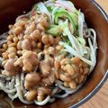 ☆ayumikan☆'s cooksnap of when they made 超簡単！！ごま油入り納豆のせ冷やしソバ♪.