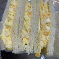 わたるんママ's cooksnap of when they made ふわふわ♡お店みたいな卵サンド.