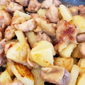 あつみ。。's cooksnap of when they made 鶏とじゃがいもの照り焼きマヨソース.