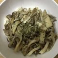 かおり♡♡♡'s cooksnap of when they made モリモリきのこのバター醤油炒め.