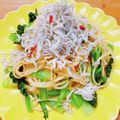 ☻☻☻☻☻☻☻☻☻☻'s cooksnap of when they made 簡単☆極旨！しらすと小松菜のピリ辛パスタ.