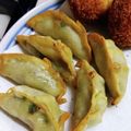 hiromi0610's cooksnap of when they made 冷凍餃子でもう一品 揚げ餃子.