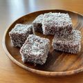 ひろちく's cooksnap of when they made ラミントン（オーストラリアのお菓子）.
