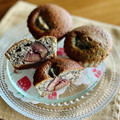 マルんちの丸顔's cooksnap of when they made HMで簡単♪黒ごまとあんこの和風マフィン.