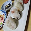 よちりん's cooksnap of when they made 梅干し・しらす・ごま・塩昆布のおにぎり♬.