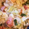 あんこ4N2UF1☆'s cooksnap of when they made 鶏肉と厚揚げとキャベツのガリバタ醤油炒め.