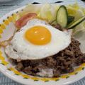 rarararako's cooksnap of when they made ♥洋風そぼろでロコモコ丼♥.