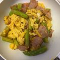 Reo14☆'s cooksnap of when they made ☆簡単☆ 豚肉とアスパラのマヨたま炒め.