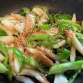 くじら食堂's cooksnap of when they made 【お弁当】ピーマンとちくわ炒め.