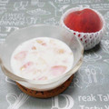 ＠迷子＠'s cooksnap of when they made ごろっと贅沢♫桃みるくぷりん.