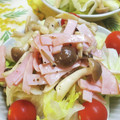 ぱにぱる's cooksnap of when they made レタスとしめじのサラダ.