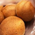 だんこいもころ's cooksnap of when they made 普通に美味しい！黒胡麻パン.