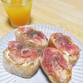 まる゜'s cooksnap of when they made 生ハムとクリームチーズのカナッペ.