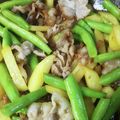 クックDPAG82☆'s cooksnap of when they made ジャガイモとインゲン豚こまの醤油炒め.