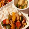 ame-ikuru's cooksnap of when they made 鶏とパプリカとズッキーニのオイスター炒め.