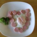 アヤコママ's cooksnap of when they made ウインナーでハートの目玉焼き.
