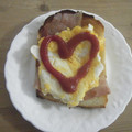 3姉妹ちゃんママ's cooksnap of when they made 超簡単！半熟目玉焼きトースト♪.