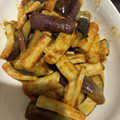 UAママ's cooksnap of when they made ナスとちくわのカレー炒め.
