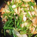 青森在住's cooksnap of when they made ♡ささげの刺身こんにゃく炒め煮♡.