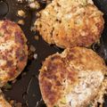 127さちこ's cooksnap of when they made 卵不要♪豚ひき肉と豆腐のハンバーグ.