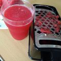 よちりん's cooksnap of when they made すいかの果汁を楽にとる方法.
