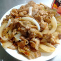 ひんべえ's cooksnap of when they made 簡単ズボラ☆焼肉のタレ豚と玉葱の生姜焼き.