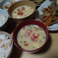 よちりん's cooksnap of when they made ヘルシー\♡/トマトと溶き卵のお味噌汁〜.