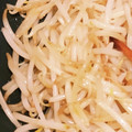 sugiさん's cooksnap of when they made 激ウマ！鉄板焼き屋さんのもやし炒め♡*.