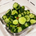 よっ恋たろう's cooksnap of when they made 簡単すぎる✩.*˚きゅうりの浅漬け.