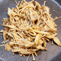 よち・ちーのすけママ's cooksnap of when they made 舞茸とえのきのバター醤油炒め.