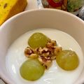 ☆あいちゃん's cooksnap of when they made ヨーグルトに、ぶどう＆くるみ♪.