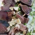 あゆたっくん's cooksnap of when they made カツオのタタキ胡麻油揚げニンニクかけ.