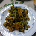 まりゆりひろこ's cooksnap of when they made 夏にぴったり♫ゴーヤと豚こまのカレー炒め.