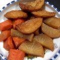 ゃゃッキりん梵's cooksnap of when they made 薩摩揚げ、大根、人参の煮物.