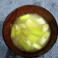 クック3N0VKO☆'s cooksnap of when they made ネギと豆腐の簡単味噌汁.