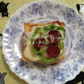 ひトみ's cooksnap of when they made いつかあなたと 簡単サラミチーズトース.