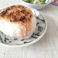 ぱふ♪'s cooksnap of when they made ウマ！うなぎのタレとバター焼きおにぎり.