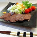 かっちゃん杉's cooksnap of when they made 焼肉を辛子とウスターソースで♪.