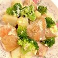 悠LOVE航's cooksnap of when they made 新じゃがと鶏ももの春ガーリック炒め.