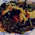 ぬこぬい戸田さん's cooksnap of when they made オカワカメともやしのピリ辛炒め.