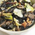 むぃ♪'s cooksnap of when they made キャベツとこんにゃくと油揚げとひじき炒め.