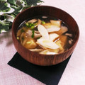 クックHG9V8Y☆'s cooksnap of when they made 舞茸と葱とうす揚げの味噌汁.